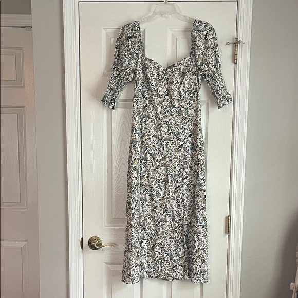 Francesca's Collections Dresses & Skirts - NWT Francesca’s Floral Print Long Dress With front Slit